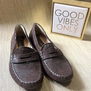 Vaneli Ranon Leather Driving Moccasin Loafer  Brown Size 8 Great Condition